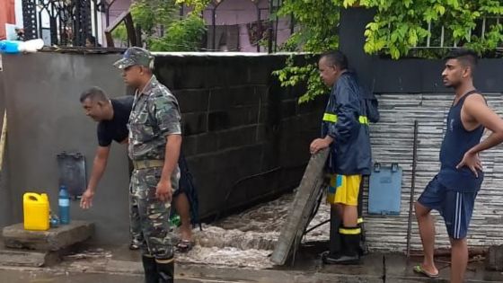 Avis de fortes pluies : le niveau 2 du NEOC activé, cinq interventions