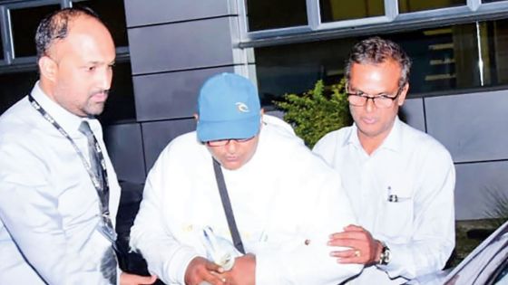 Faux agent de la FCC, vrai escroc patenté - Imtheyaz Bundhoo : le parcours du récidiviste aux 29 condamnations 