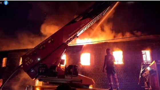 Violent incendie aux Casernes centrales