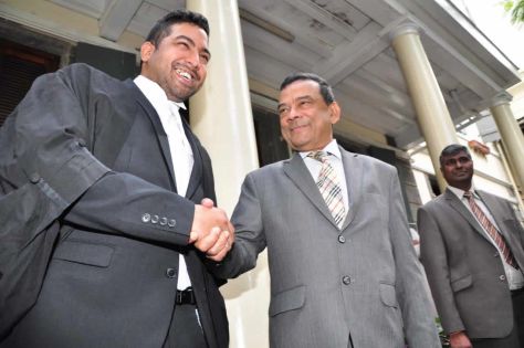 Irvin Collendavelloo sur l’affaire Ravi Rutnah : «Un avocat doit savoir tenir sa langue»