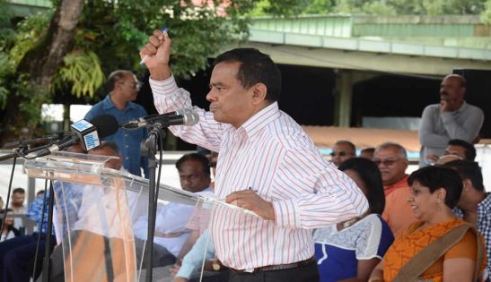 Ivan Collendavelloo : «Nous apporterons la réforme électorale»