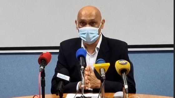 Jagutpal : «Si besoin est, on devra se faire administrer une nouvelle dose dans six mois»