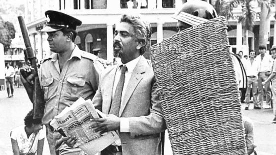 Jean Claude de l’Estrac : «C’est surtout une atteinte à la liberté d’expression des citoyens»