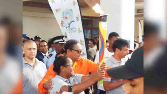 Après un faux départ, la flamme des jeux est enfin arrivée à Rodrigues