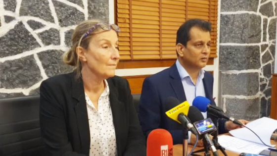 Covid-19/frontières : en direct du PMO, suivez la conférence de presse du Dr Joomaye et du Dr Gaud