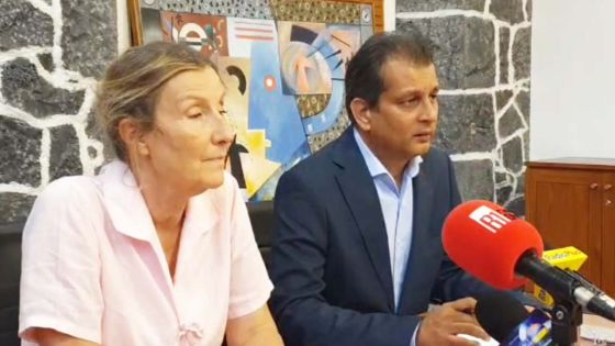 Covid-19 : suivez en direct la conférence de presse du Dr Joomaye et du Dr Gaud