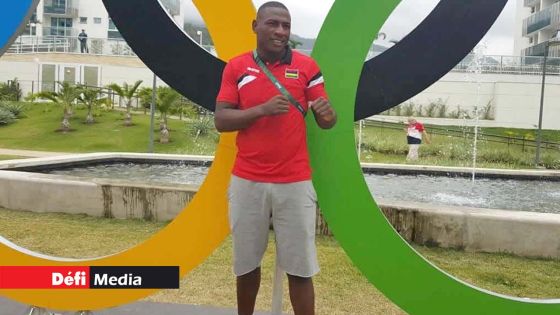 JIOI 2019 : le boxeur Kennedy St-Pierre empochera finalement les Rs 50 000, «au mwin zot inn truvé ki mo mérit mo kass »