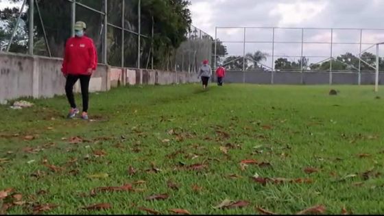 La marche et le jogging restent interdits