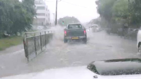 Météo : des averses orageuses dans l’ouest et le sud-ouest provoquent des accumulations d’eau