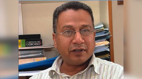 Examens du SC et HSC : Jimmy Harmon demande au GM de négocier avec Cambridge