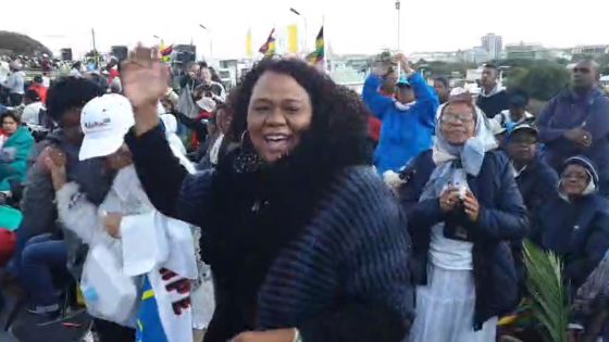 Messe papale à Marie Reine de la Paix : les premiers fidèles sont déjà sur place 