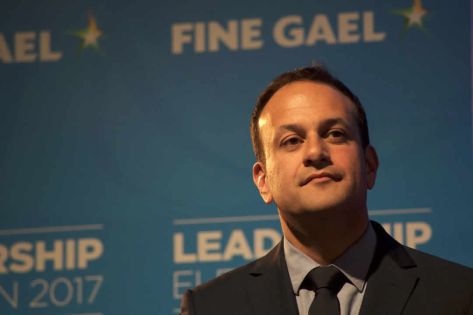 Irlande: Leo Varadkar, métis et homosexuel, désigné futur Premier ministre