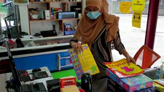 Librairie Le Printemps à Curepipe : Nous veillons à ce qu'il n'y ait pas trop de monde à la fois 