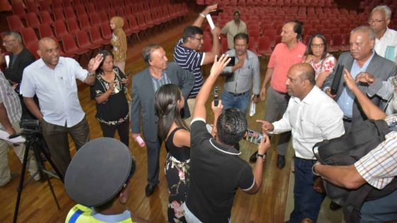 Réduit : assemblée générale houleuse du Macoss ; la motion de blâme contre le président présentée