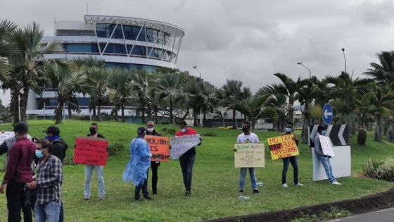 L’Airport Taxi Association : « Soit on rencontre le ministre pour trouver une solution, soit on continue à manifester »