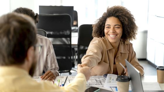 Sondage sur le marché du travail : 6,166 postes à pourvoir auprès de 600 employeurs  