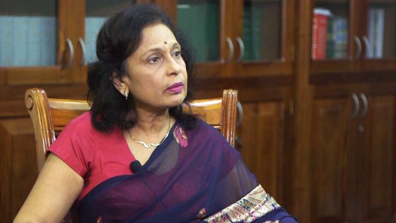 Maya Hanoomanjee met un numéro de téléphone à la disposition des Mauriciens bloqués en Inde