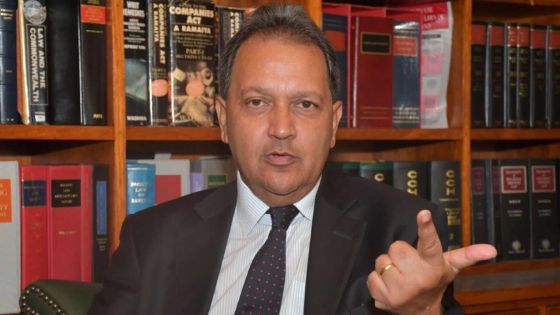 Me Robin Ramburn : «Je ne suis pas là pour être la nounou des avocats»