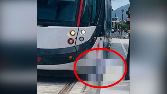 Curepipe : une jeune femme mortellement percutée par un tram du Metro Express