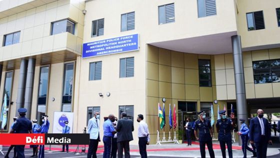 Un homme tente de voler une moto dans l’enceinte du Divisional Police Headquarters à Abercrombie