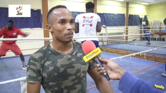 100 jours 100 sportifs avec Denis Mickey 