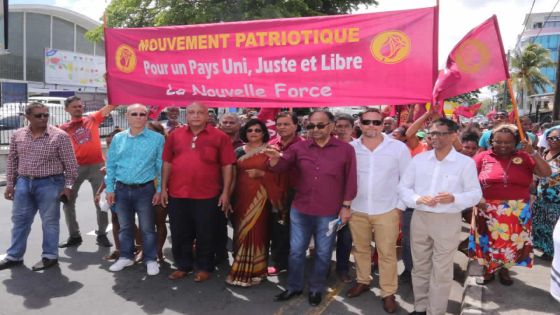 Ganoo : «Enn lider pa kapav ress lider parti ziska li mor»