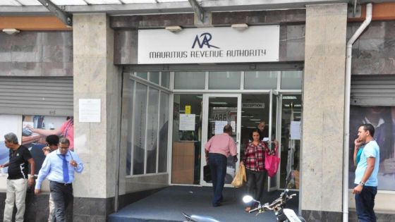 Ses comptes en banque sous le coup d’une saisie-arrêt : le cadre autorisé à contester une action de la MRA  