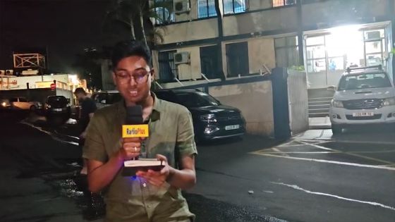 [EN DIRECT] L'ex-ministre Kalpana Koonjoo Shah interpellée pour vol présumé de produits cosmétiques à Riche-Terre