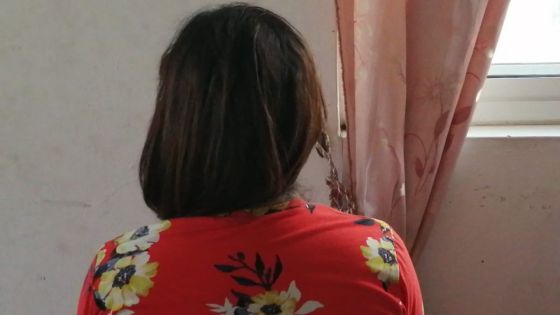 Son ex-époux tente de l’étrangler en pleine rue -Nandini : «Mo ti panse mo pou perdi mo lavi dan so lame»