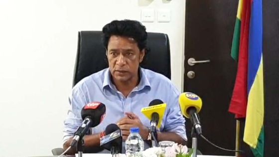 Covid-19/Mauriciens  bloqués à l'étranger : suivez en direct la conférence de presse de Nando Bodha