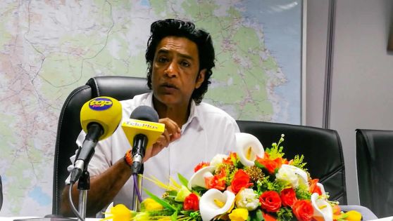 Metro Express : Bodha meets transport workers