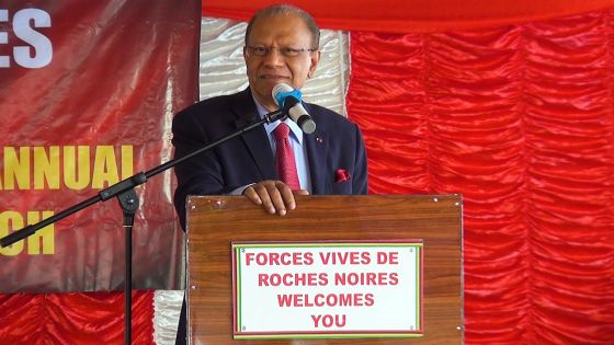 Navin Ramgoolam : « Le renvoi des élections villageoises démontre clairement que Pravind Jugnauth a peur ». 