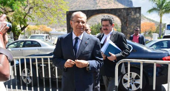 Affaire des coffres-forts : Navin Ramgoolam se rend au CCID