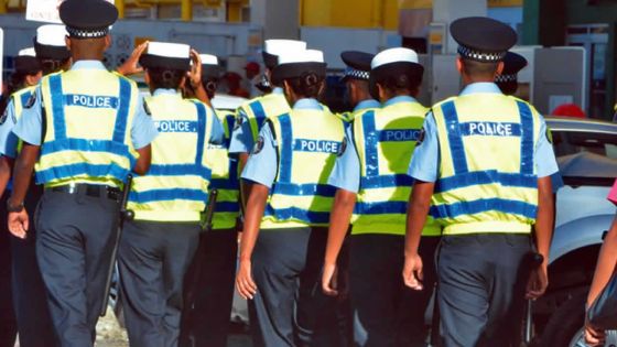 Forces de l'ordre : 1500 policiers toujours pas titularisés à leur poste