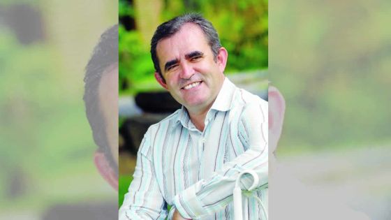 Jean Louis Pismont : “The country urgently needs a national strategy with respect to beach erosion”