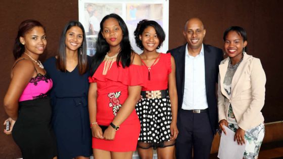 Programme social de Beachcomber : Fréderic Augustin et Carole Thomas au plus près des déscolarisés