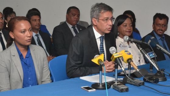 Xavier-Luc Duval : «Que cette démission serve de leçon à tous les racistes en politique»