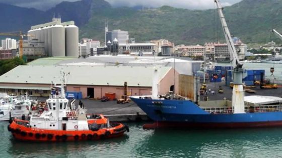 Surveillance : un Marine Tracking System bientôt en service