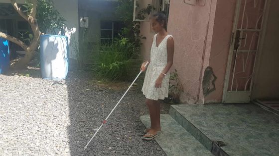 Preety, 14 ans : Aveugle, mais battante...