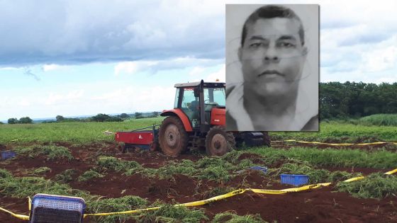 Dans un champ : un agriculteur déchiqueté par une moissonneuse