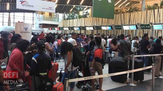 Aéroport : vols reprogrammés et attroupement à Plaisance