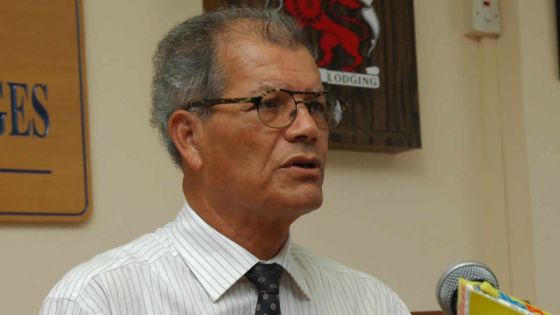 Grand Journal de Radio Plus - Serge Clair : «On veut devenir une île écologique»