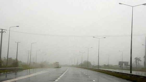 Berguitta passera à environ 10 km de Blue-Bay vers 08h00