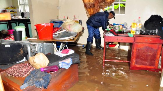 Passage de Berguitta : Maurice panse ses plaies