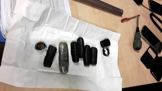 Rs 7, 7 m d'héroïne saisies - Le passeur  : «On m’a dit de livrer la drogue dans un hôtel»