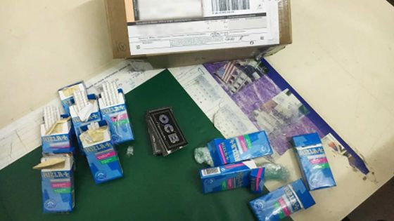 Drogue : un Français arrêté avec du cannabis dans des écouteurs