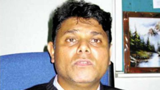 Ibrahim Koodoruth, sociologue : «le Mauricien est un peu blasé, voire dépassé»