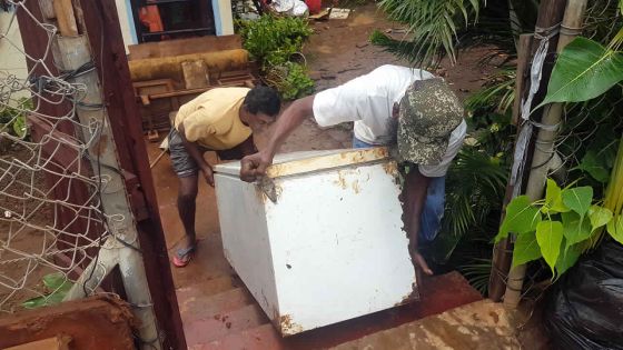 Pluies torrentielles : une vingtaine de maisons inondées à Chebel
