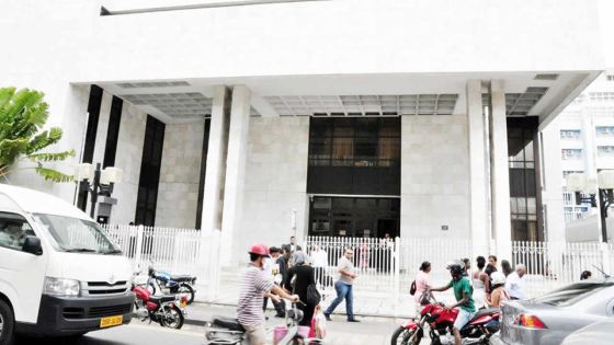 Vol avec effraction : deux hommes écopent de trois ans de prison