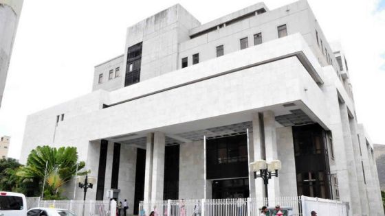 Cour intermédiaire : accusé d’attouchements sur une fillette, il obtient la liberté conditionnelle